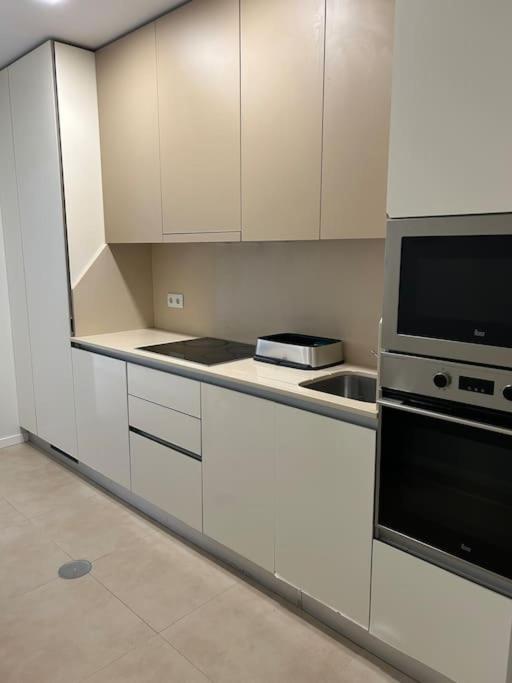 Appartamento Apartamento Acolhedor Em Aveiro Esterno foto